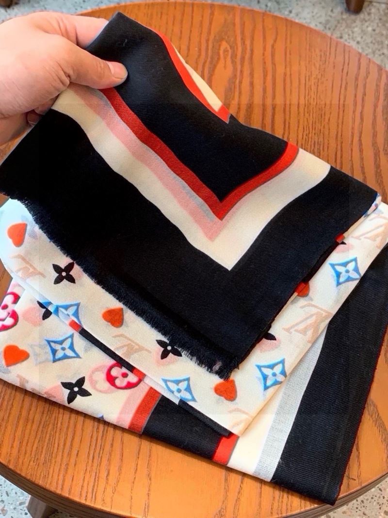 Louis Vuitton Scarf